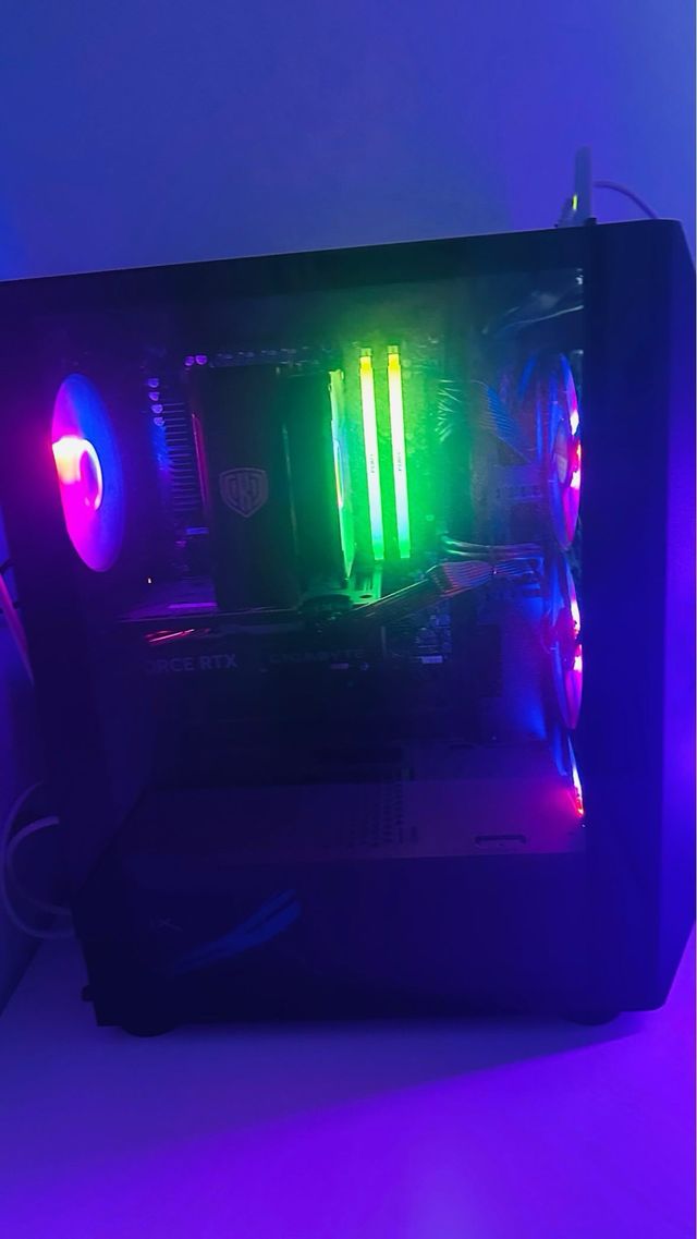 PC Gamer con RGB