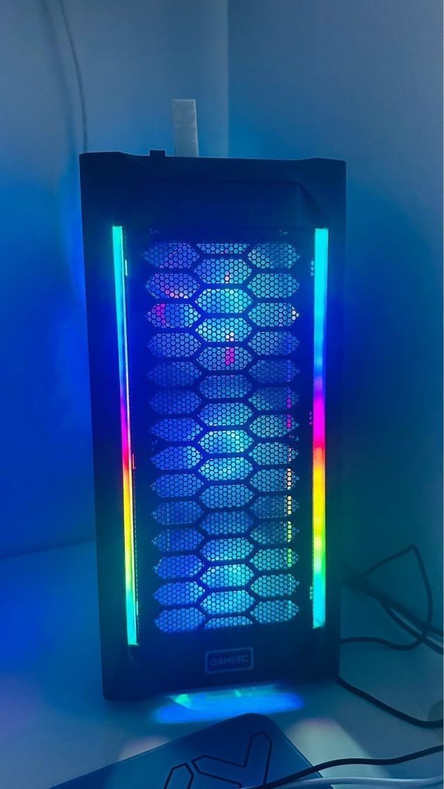 PC Gamer con RGB