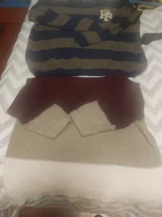 Due maglioni taglia M