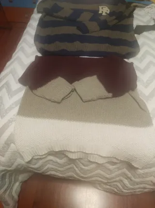 Due maglioni taglia M