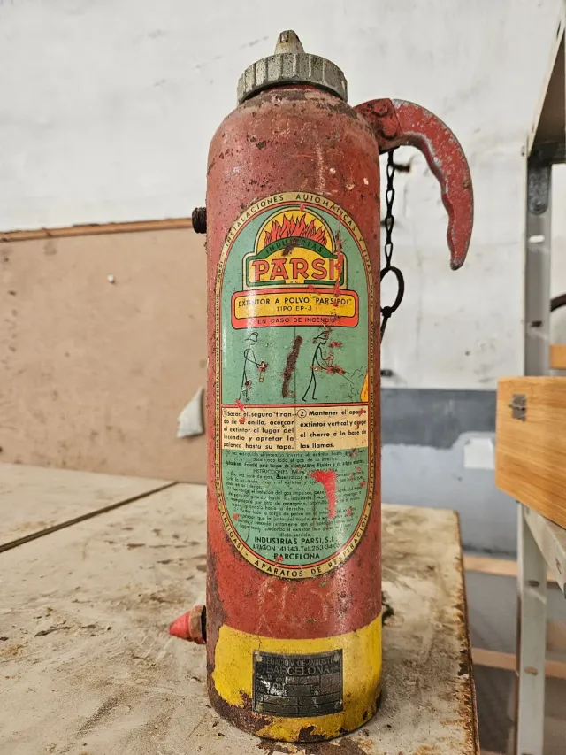 Extintor antiguo PARSI polvo