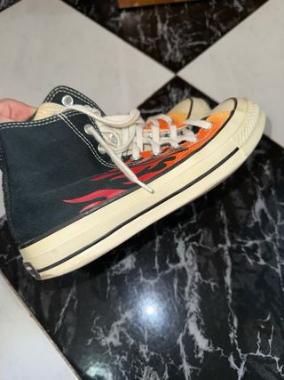 Converse Llamas Fuego Talla X