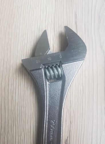 Llave Ajustable Palmera 8 200mm