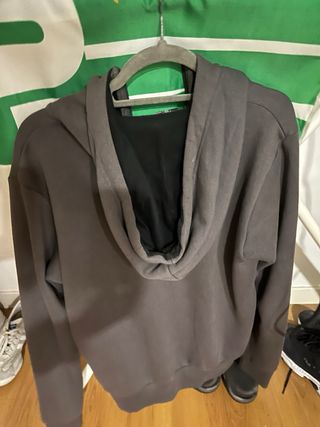 Sudadera McKenzie gris chico