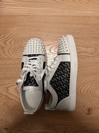 Christian Louboutin Zapatillas Blancas y Negras