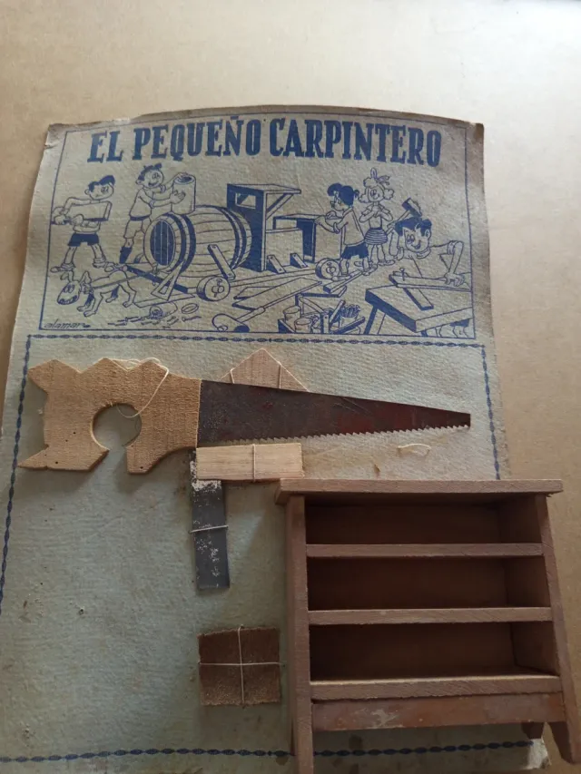 Blíster antiguo carpintero infantil
