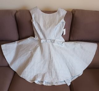 Vestido de fiesta azul y blanco