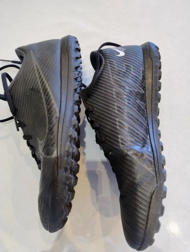 Botas de fútbol Nike Mercurial multitaco