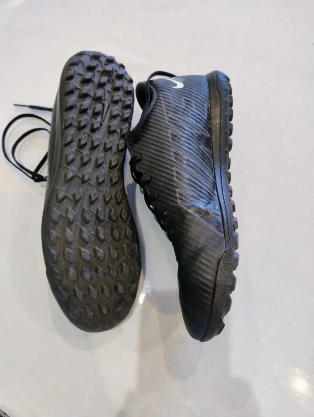 Botas de fútbol Nike Mercurial multitaco