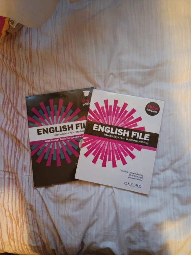 English File 3rd Edition Intermediate Plus. Wor...