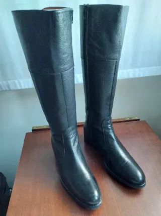 Botas altas de mujer negras