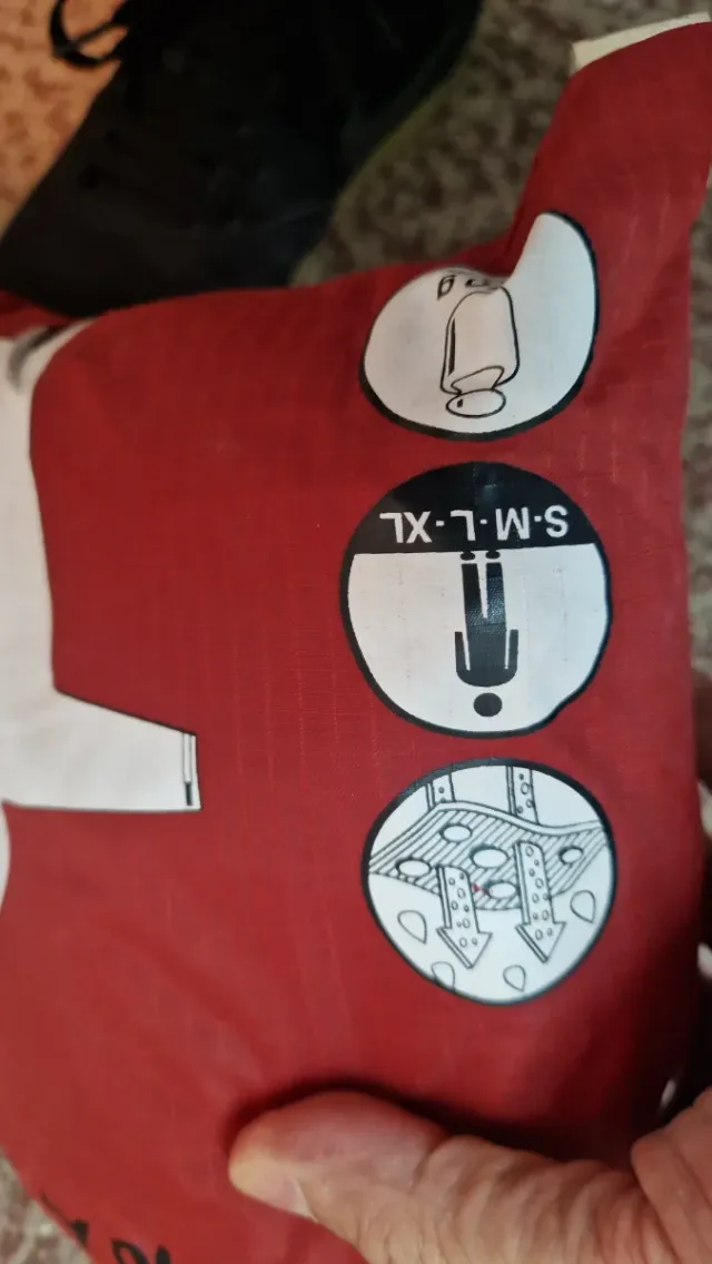 Chubasquero poncho Quechua Talla L