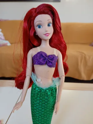 Barbie Ariel Sirena Morado y Verde