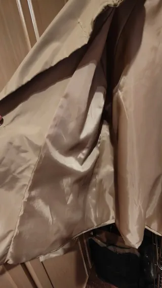 Gabardina corta beige