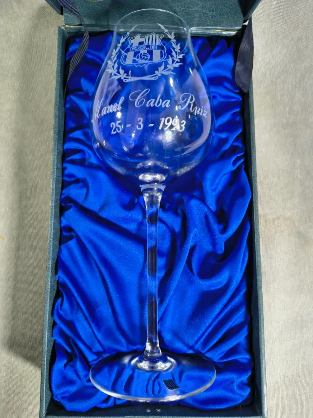 Copa conmemorativa F.C.Barcelona 1993. 35 cm.