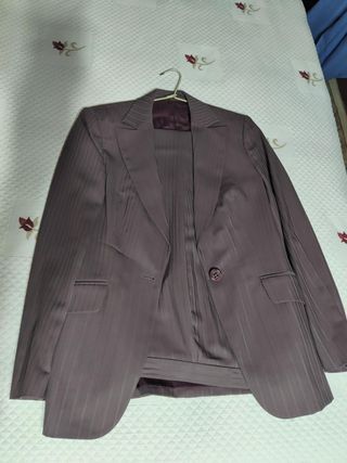 Traje de chaqueta y pantalón pinstripe