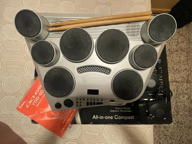 Batería Electrónica Yamaha Mod. DD-65