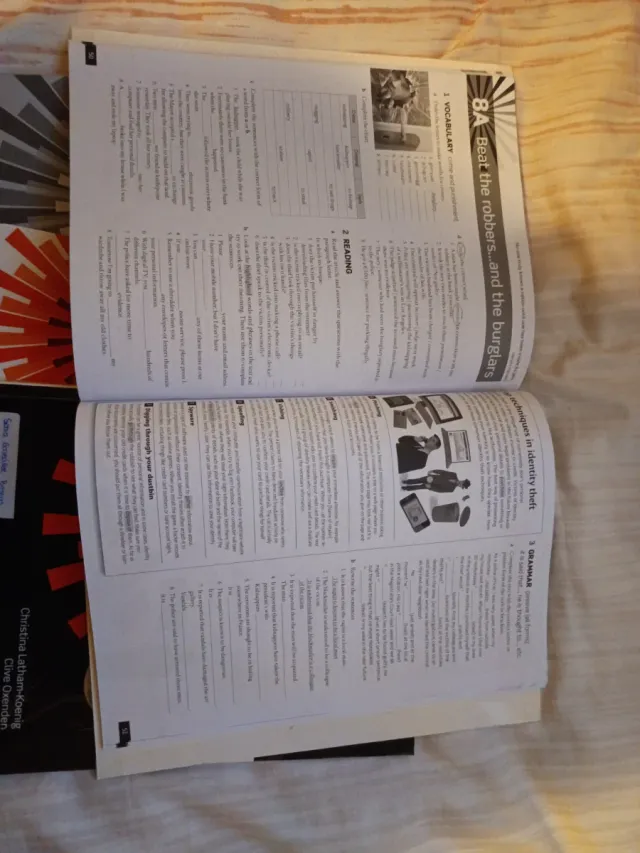 #ENGLISH FILE UPPER INTERMEDIATE STUDENT'S BOOK