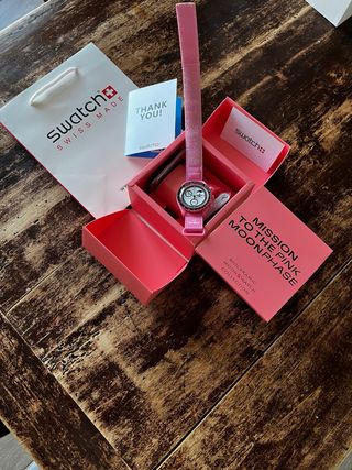 Omega x Swatch Mission to the Pink
