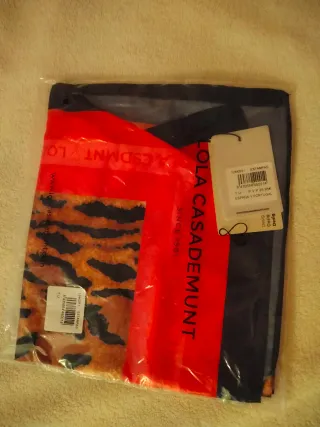 Pañuelo Lola Casademunt Estampado