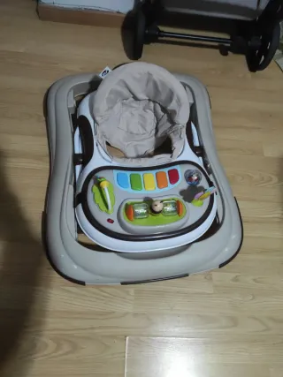 Lote de Carrito  con andador