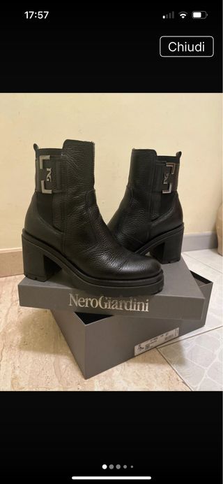 Stivaletti Nero Giardini neri donna