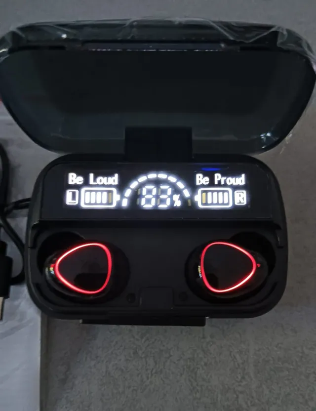 Fones de Ouvido Bluetooth M10 TWS Pretos