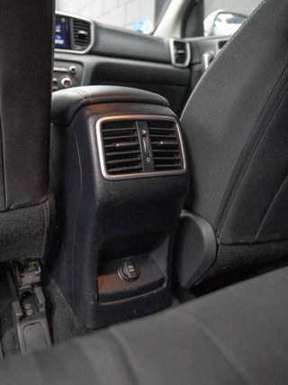 KIA Sportage 1.6 MHEV Business DCT 100kW 136CV 4X2