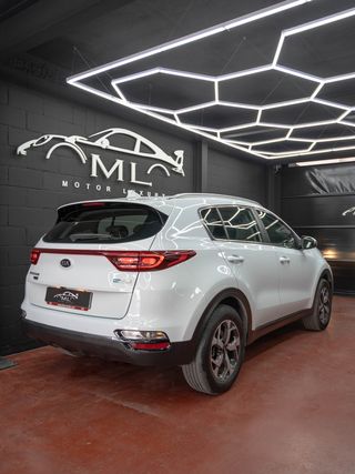 KIA Sportage 1.6 MHEV Business DCT 100kW 136CV 4X2
