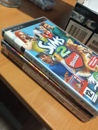 PSP 1004 Negra + 3 Juegos