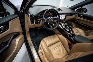 PORSCHE Cayenne S