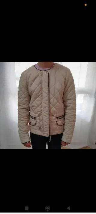 Chaqueta acolchada Vero Moda beige