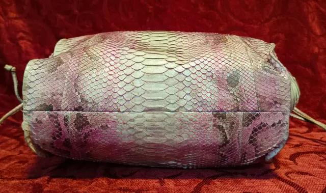 Borsa in pelle di serpente beige e rosa