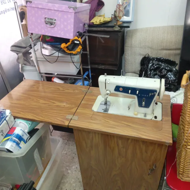 Máquina de coser Singer