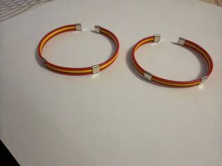 Pulseras rígidas España (2 unidades)