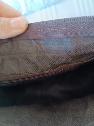 Bolso de mano de cuero marrón