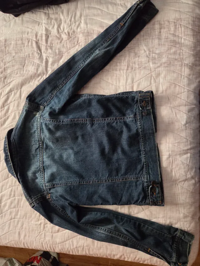 Chaqueta vaquera Bershka azul