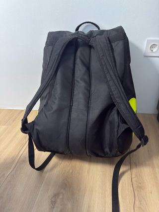 Paletero pádel Asics negro y verde