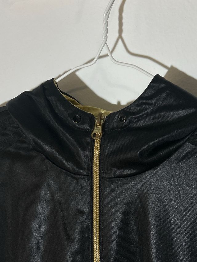 Chaqueta Adidas Chile 62 Dorada Reversible