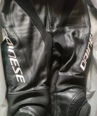 Mono Moto Mujer Dainese Talla 42 (36)