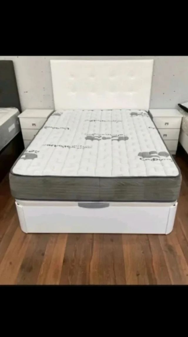 Canapés canapés canapés