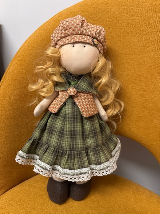 Muñeca de tela Millyta Vergara