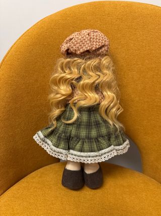 Muñeca de tela Millyta Vergara