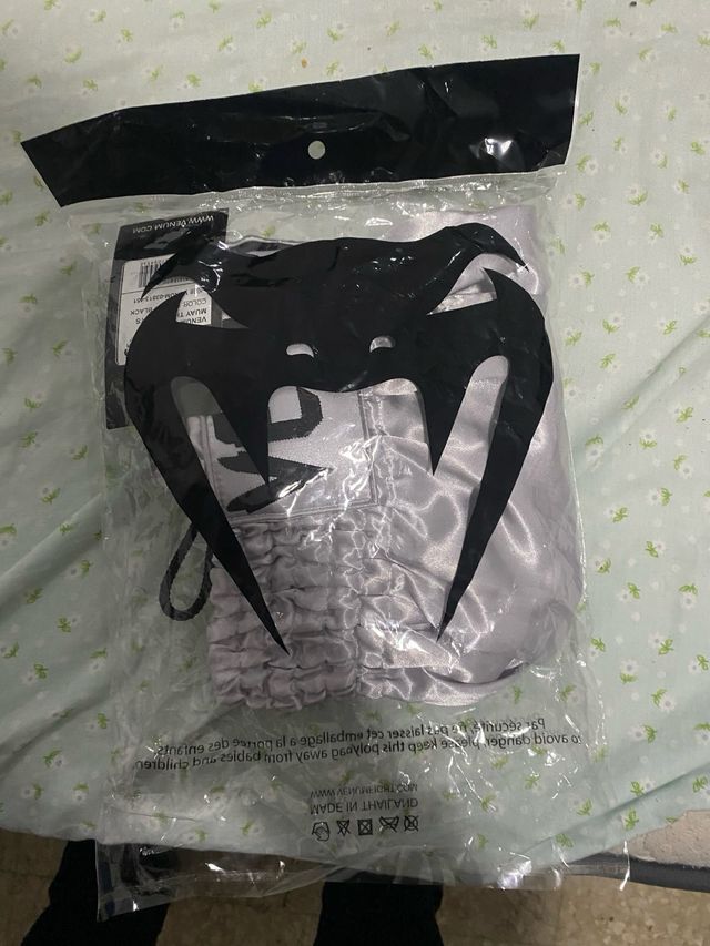 Pantalón Venum Talla L Plata