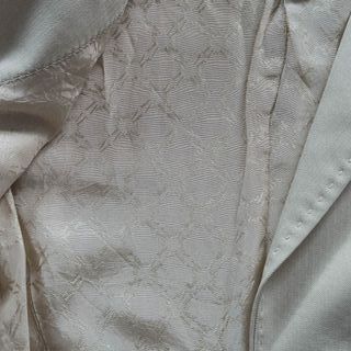 [M] Mango - Americana corta beige forro jacquard