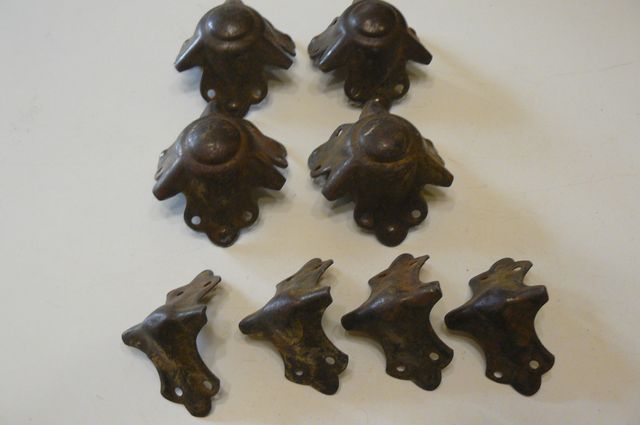 Lote 4 Esquineras y de 4 Refuerzos Antiguos