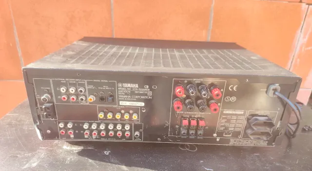 Amplificatore AV Yamaha HTR-6230RDS Nero