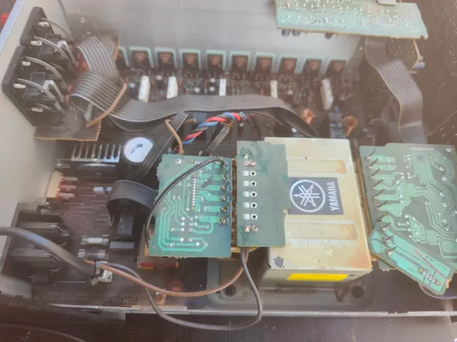 Amplificatore AV Yamaha HTR-6230RDS Nero