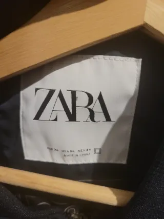 Chaqueta Bomber Zara Azul Acolchada