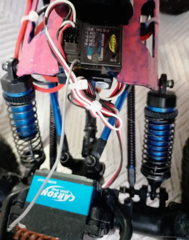 RC Crawler 4x4 Extremo Carson Electrónico 1/10